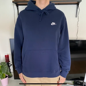 NIKE HOODIE - Väldigt bra skick! 