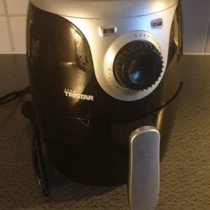 Airfryer - Endast testad en gång.