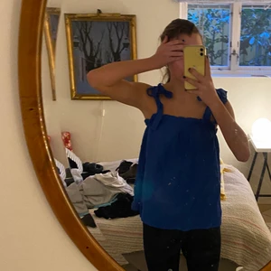 Hm tröja  - Säljer denna fina fina tröja från hm. ☺️☺️☺️☺️☺️