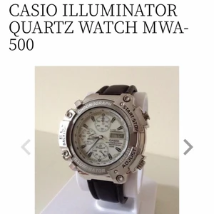 Klocka - Orginalpris:2447kr. Mitt pris:500kr. En väldigt fin klocka i superfint skick, använd ett fåtal gånger. Gratis frakt📦 Skickar endast📬 Endast swish💸