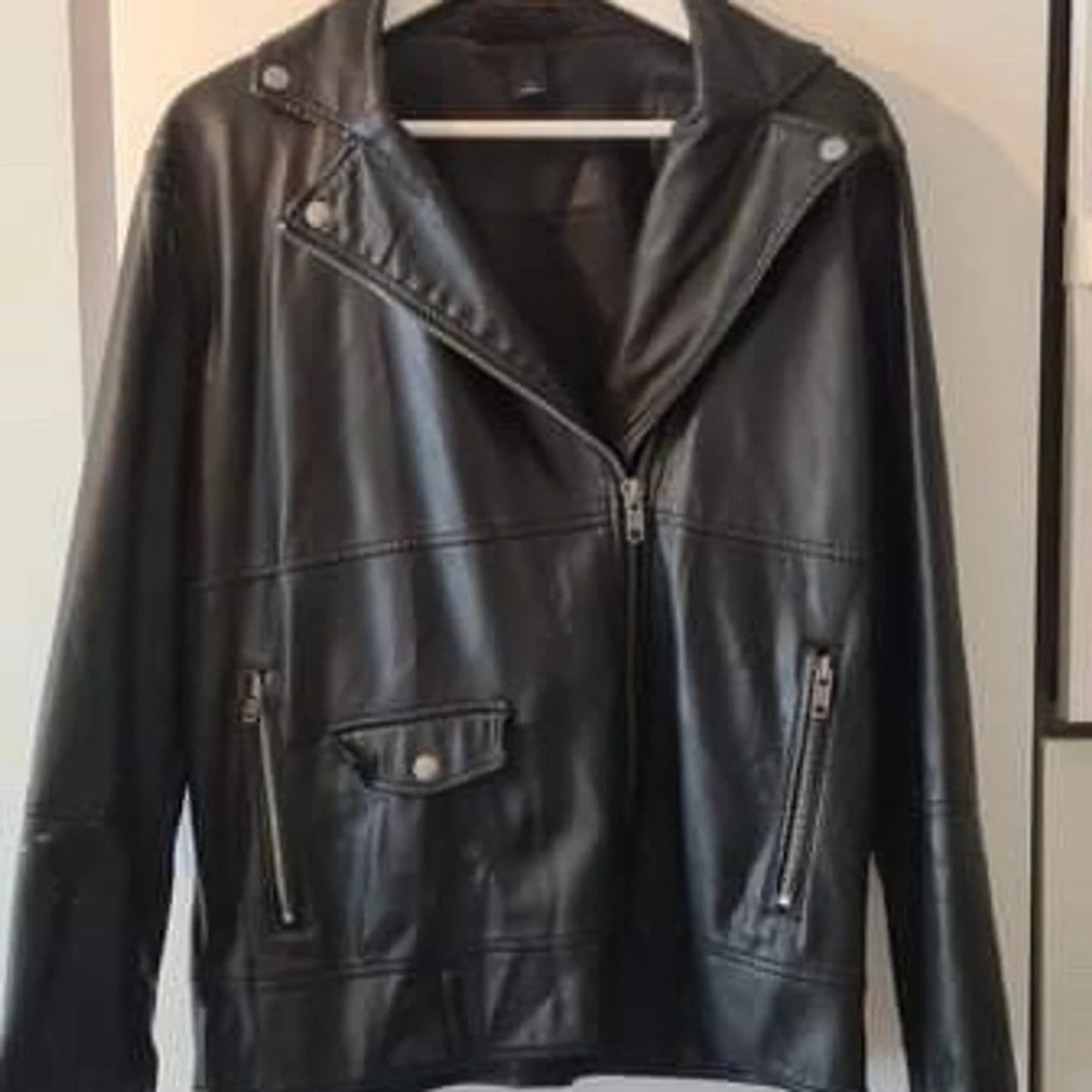 Skinnjacka från Monki 