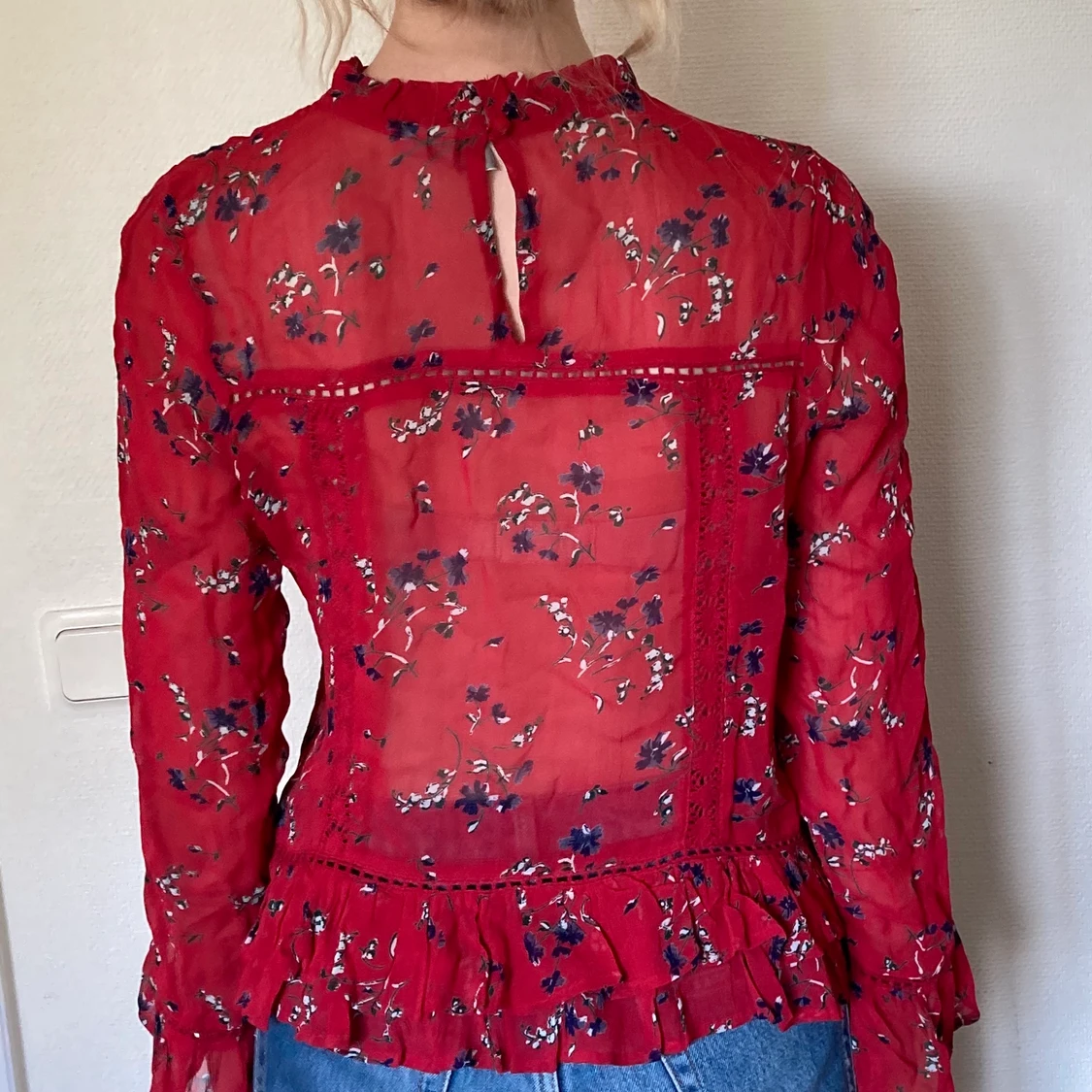Rödblommig blus - 90