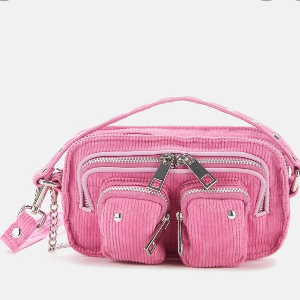 Nunoo väska rosa - Väskor | Plick Second Hand