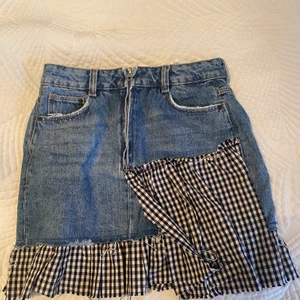 Kjol - Jätte snygg jeans kjol köpt i Spanien