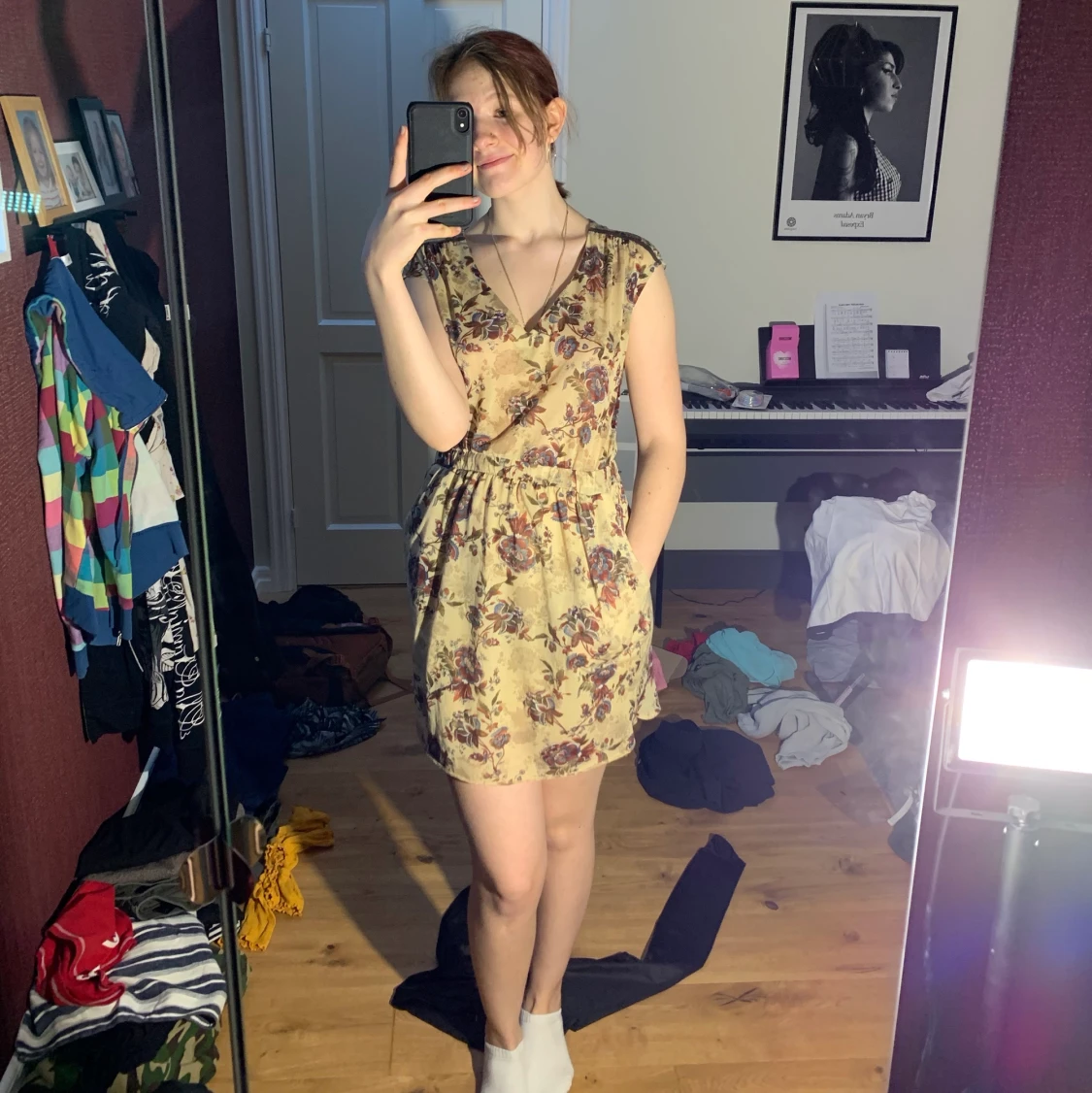 Söt blommig klänning - 90