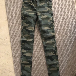 Jeans  - Helt nya jeans, strl xs