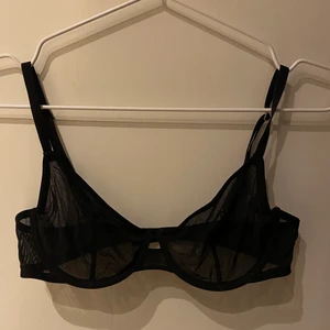 Bh mesh - Fin mesh bh ifrån H&M.  Lapp borttagen men är endast testad. 