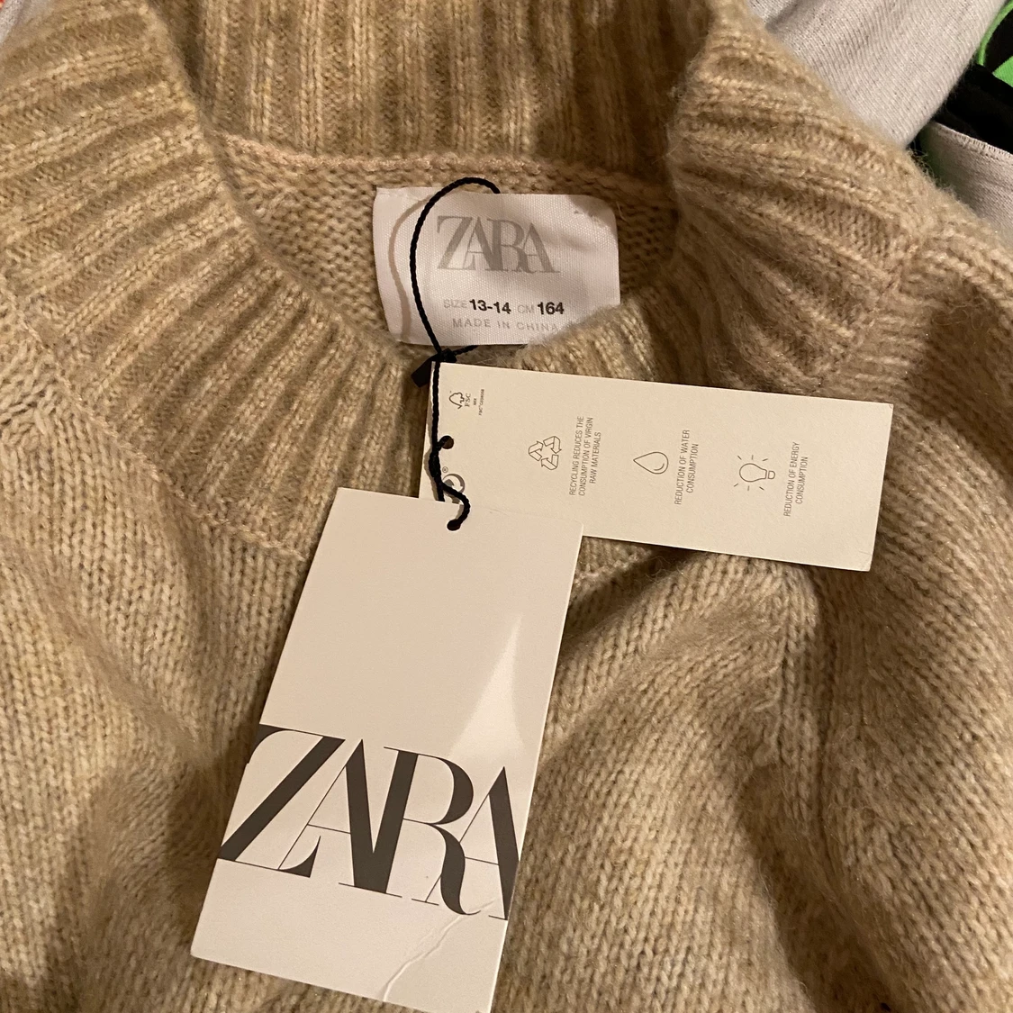 Zara stickad tröja  - 27