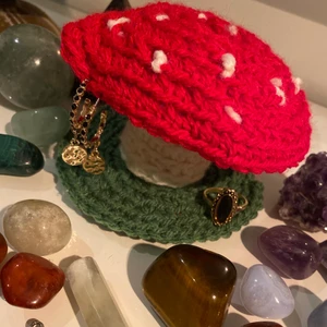 Svamp Smycke hållare  - En fin detalj i rummet🍄,  smycken och kristaller tillkommer ej.  