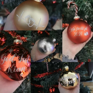 Namn/text julgranskulor  - Namn/text till exempelvis julgranskulor säljes  1. Du väljer typsnitt från en lista 2. Valfritt namn/text OBS ingår inte julgranskula   20kr/ namn 10kr/ stjärnor  12kr porto