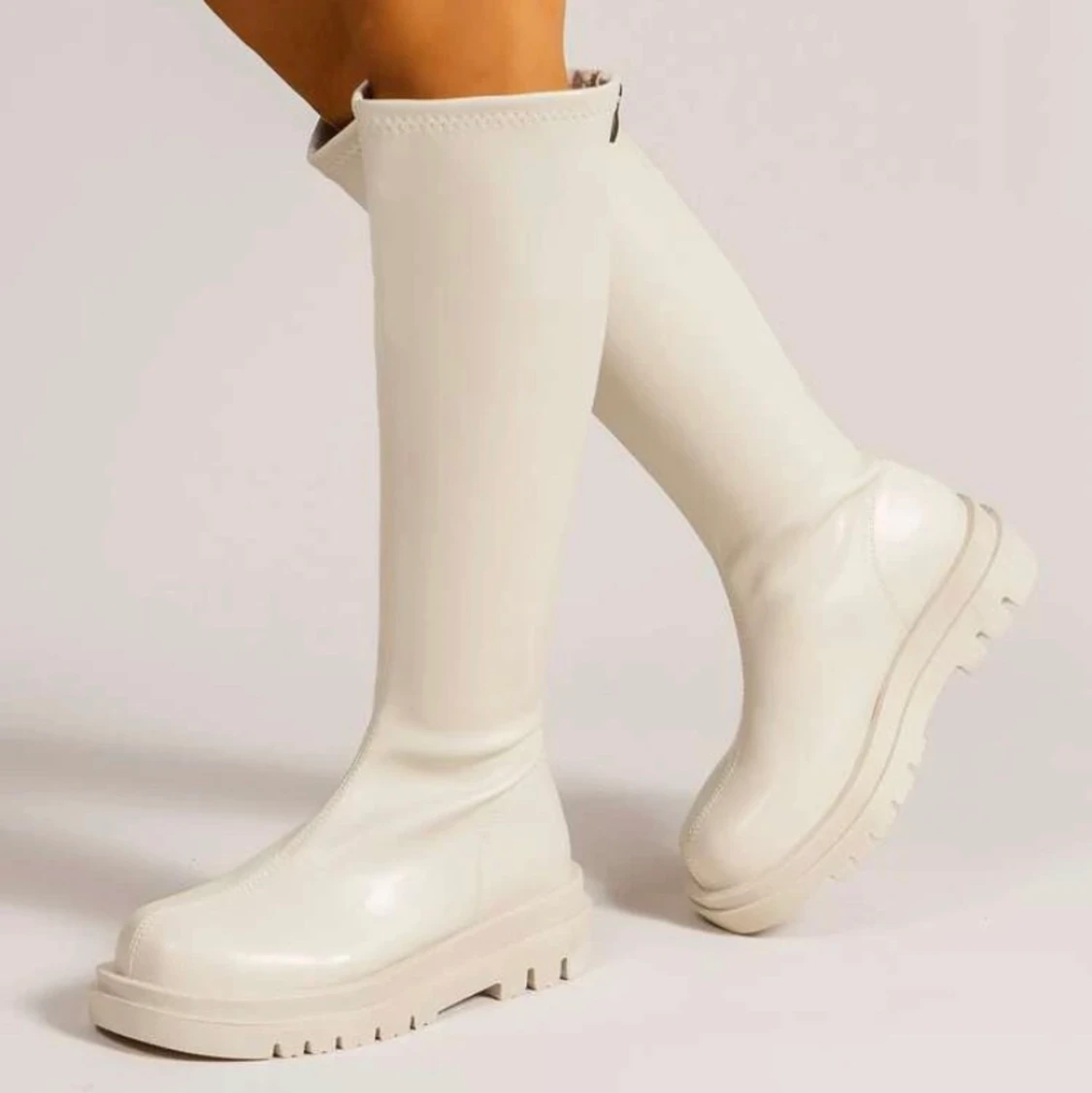 Supersnygga beiga boots - 91