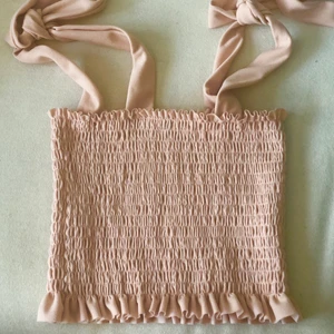 Ny! Jättefin topp från boohoo - Jättefin topp från boohoo , ny men lappen är borta. Stl 36/38