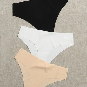 Seamless trosor - Helt nya trosor! Stretchiga. Stl S. 30kr/st