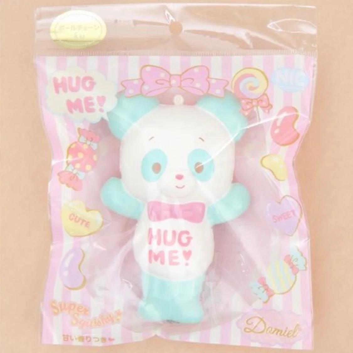 Hug me bear squishy