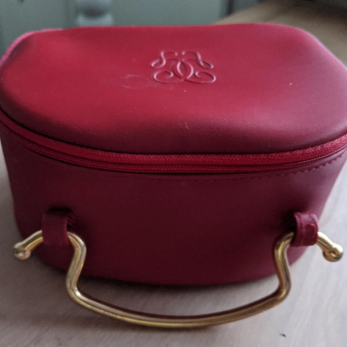 Guerlain vanity case - 90