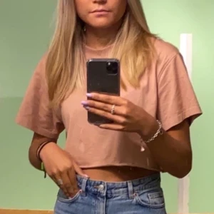 T shirt - Rosa t shirt från bikbok 🤍 storlek S