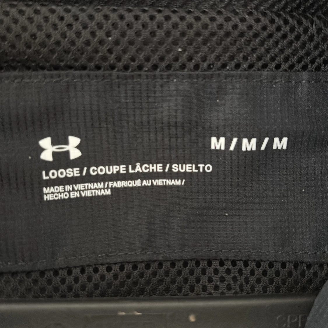 Svart vindjacka från Under Armour - 1