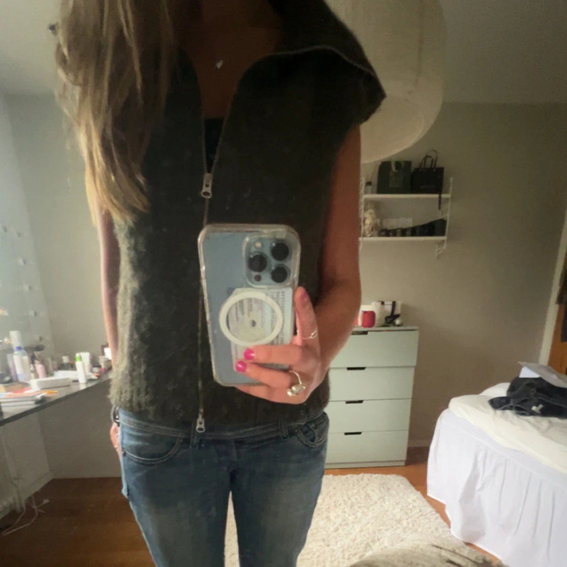 Grön stickad väst med dragkedja - 2