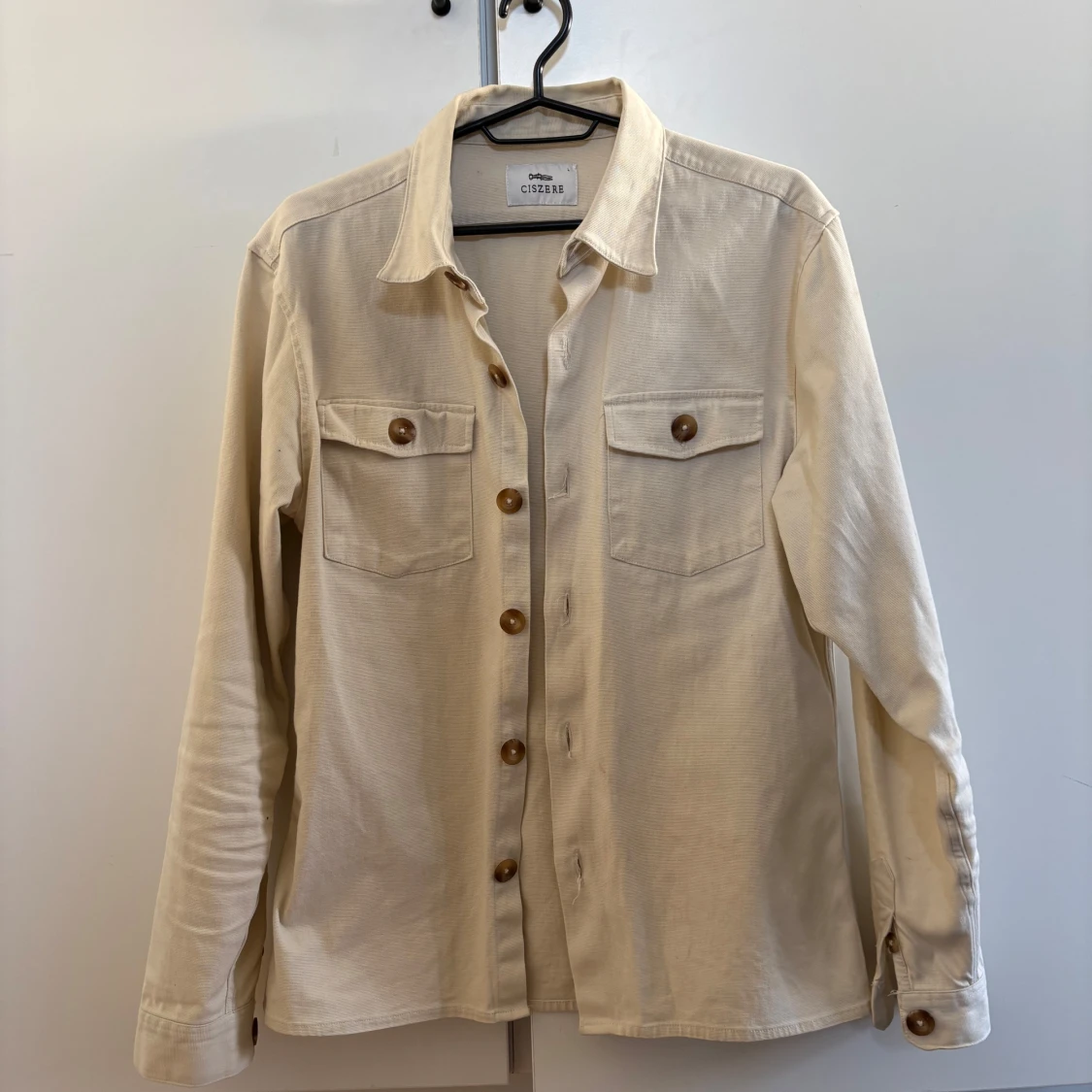 Beige overshirt från Ciszere - 3