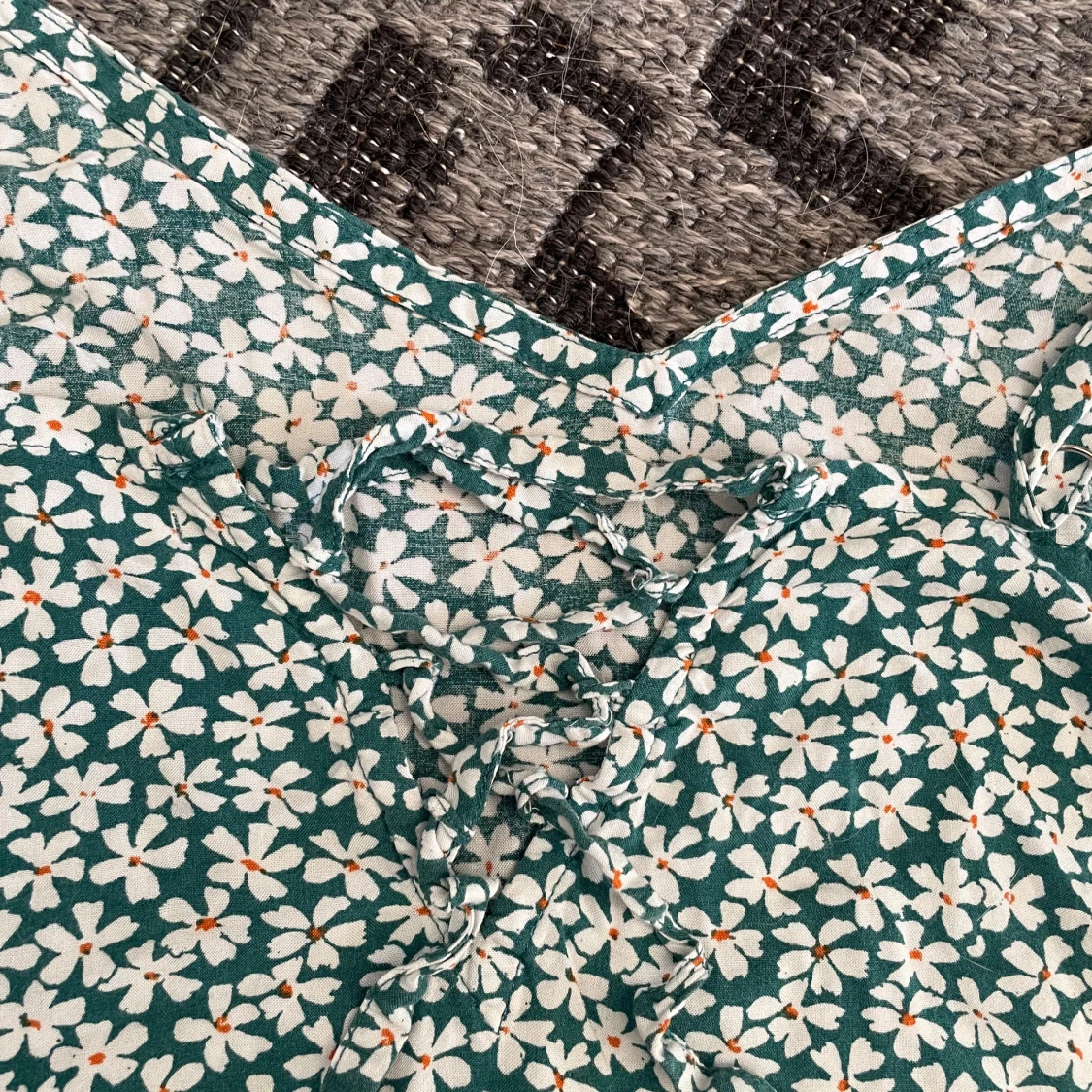 Grön blommig sommarklänning Sinsay - 2