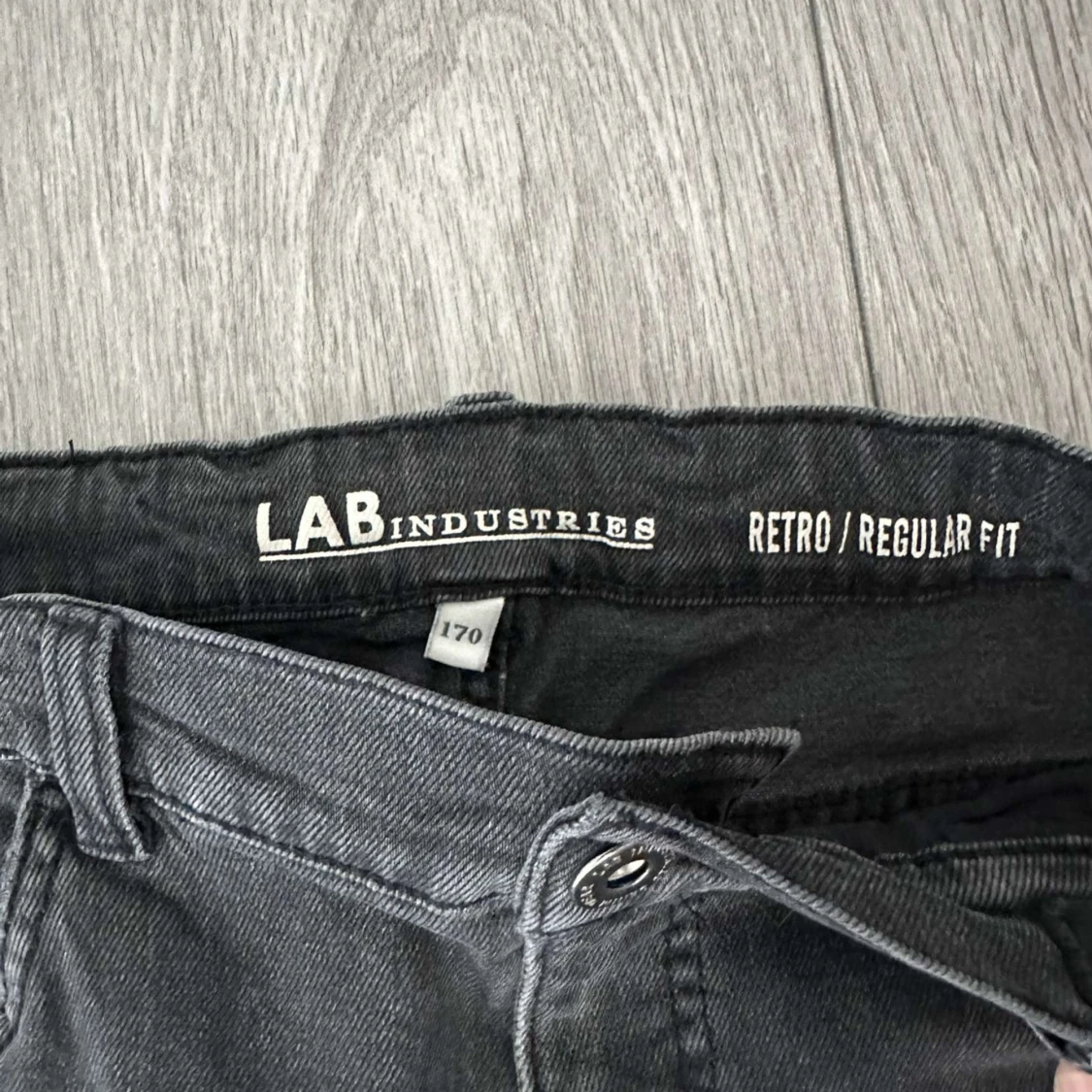 Svarta jeans från LAB Industries - 4