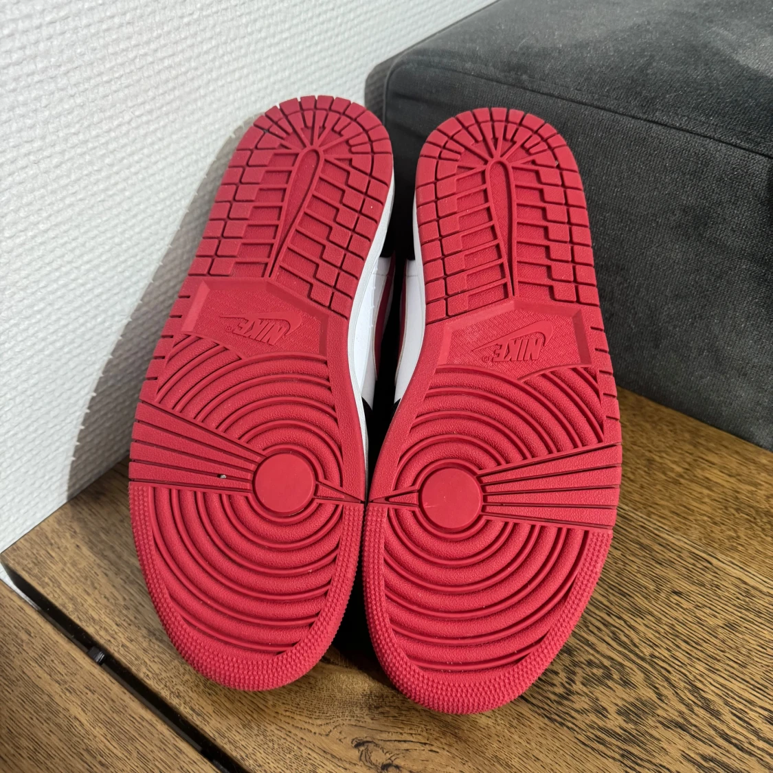 Jordan 1 Mid gym red - 3