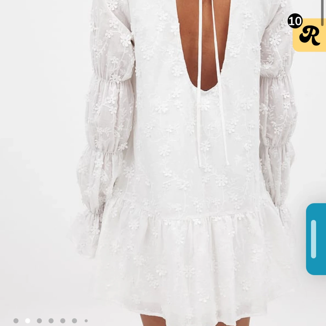 Vit broderad kortklänning NA-KD - 1