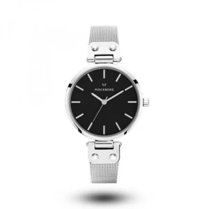Mockberg silverklocka med svart urtavla - Stilren klocka från Mockberg med svart rund urtavla och silverfärgat mesharmband. Klockan har minimalistisk design med tydliga markeringar och en tunn boett i metall. Perfekt accessoar för dig som gillar klassisk och modern stil.
