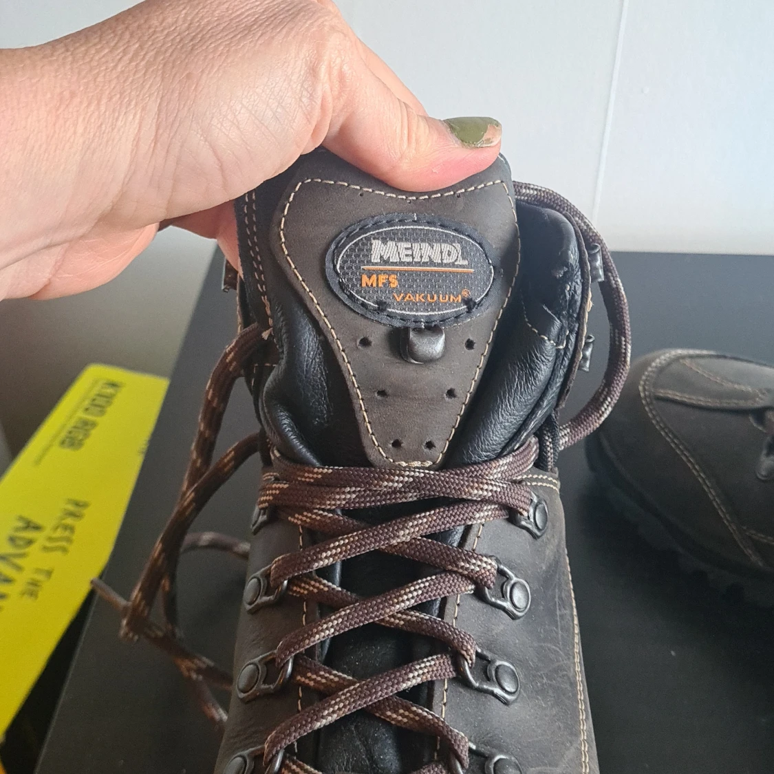 Bruna Meindl MFS Vakuum vandrarkängor i storlek 40 säljes - 1