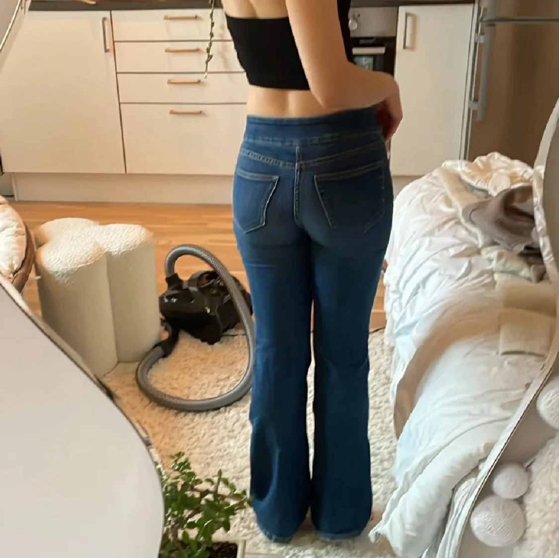 Blå bootcut jeans med hög midja - 3