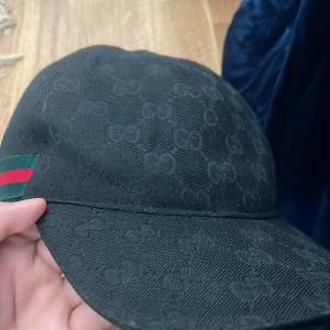 Gucci keps - Skriv dm ifall ni är intresserade eller har frågor