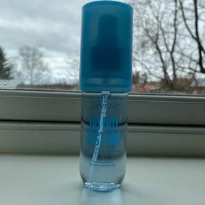 Do Not Disturb Perfume Mist från Sol de Janeiro - Limited edition Sol de Janeiro parfym. Do not Disturb🌊🩱 Denna är endast test sprutad 1 gång så den är i princip som ny🙏