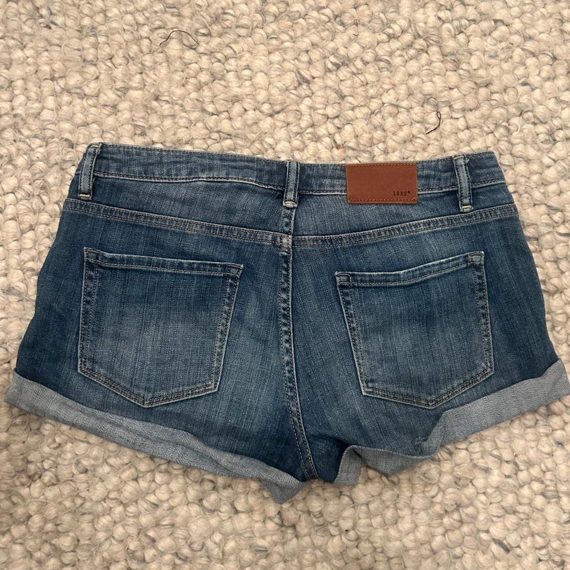 Blå jeansshorts från L.O.G.G. - 1