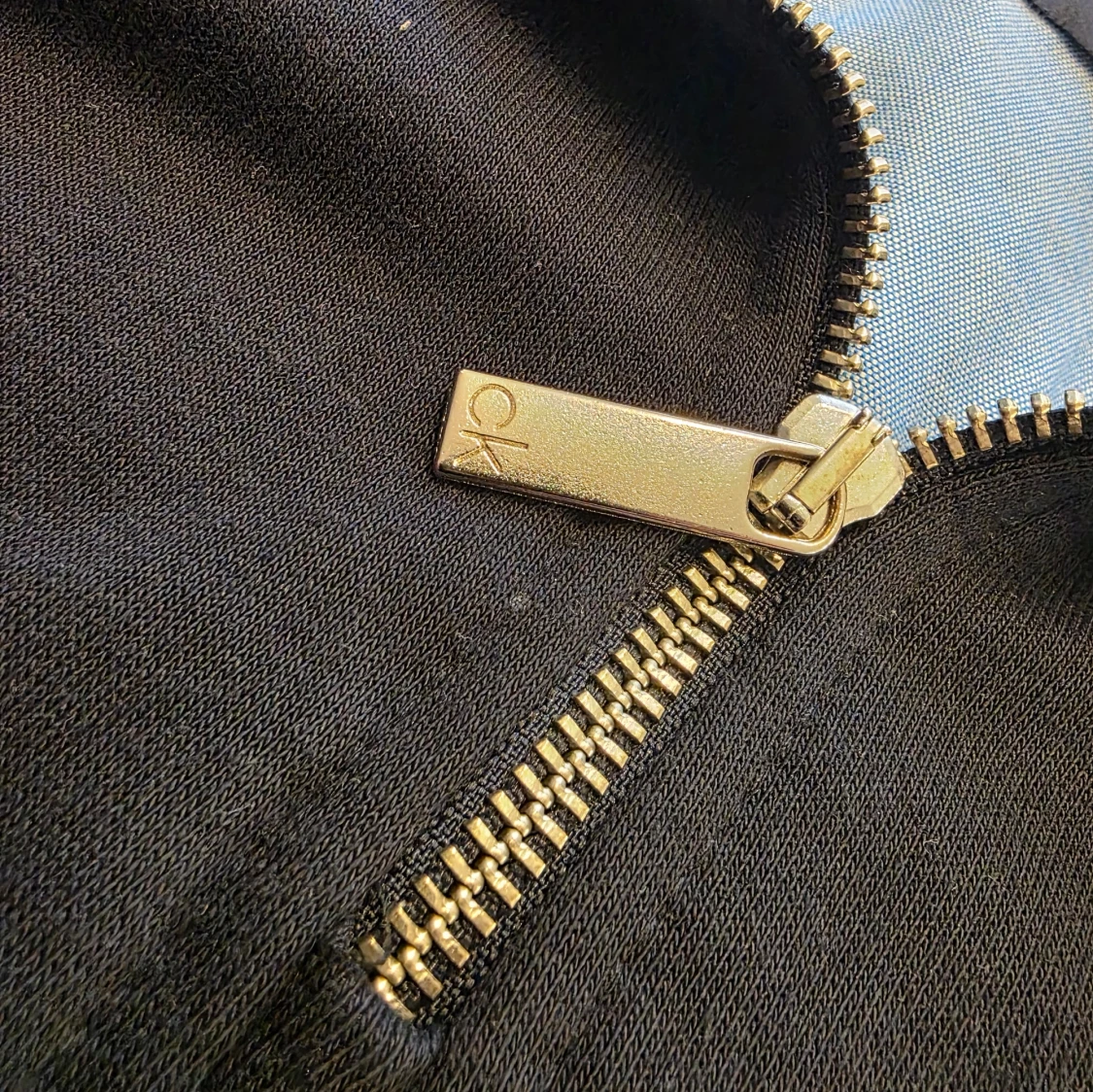 Mörkblå quarter zip tröja från Gant - 4