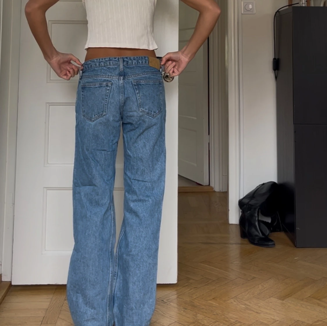 Blå raka jeans från Levi's - 1