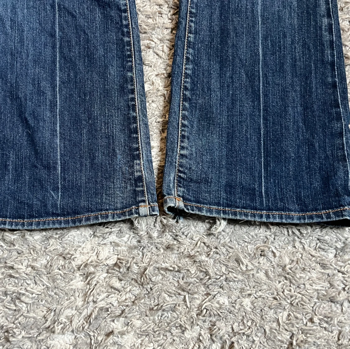 Blå bootcut jeans från 7 For All Mankind - 3