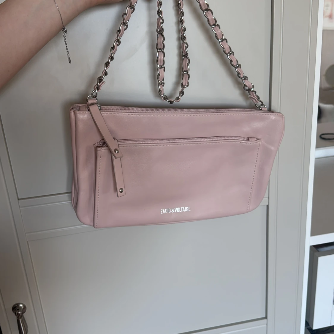 Rosa axelväska från Zadig & Voltaire - 2