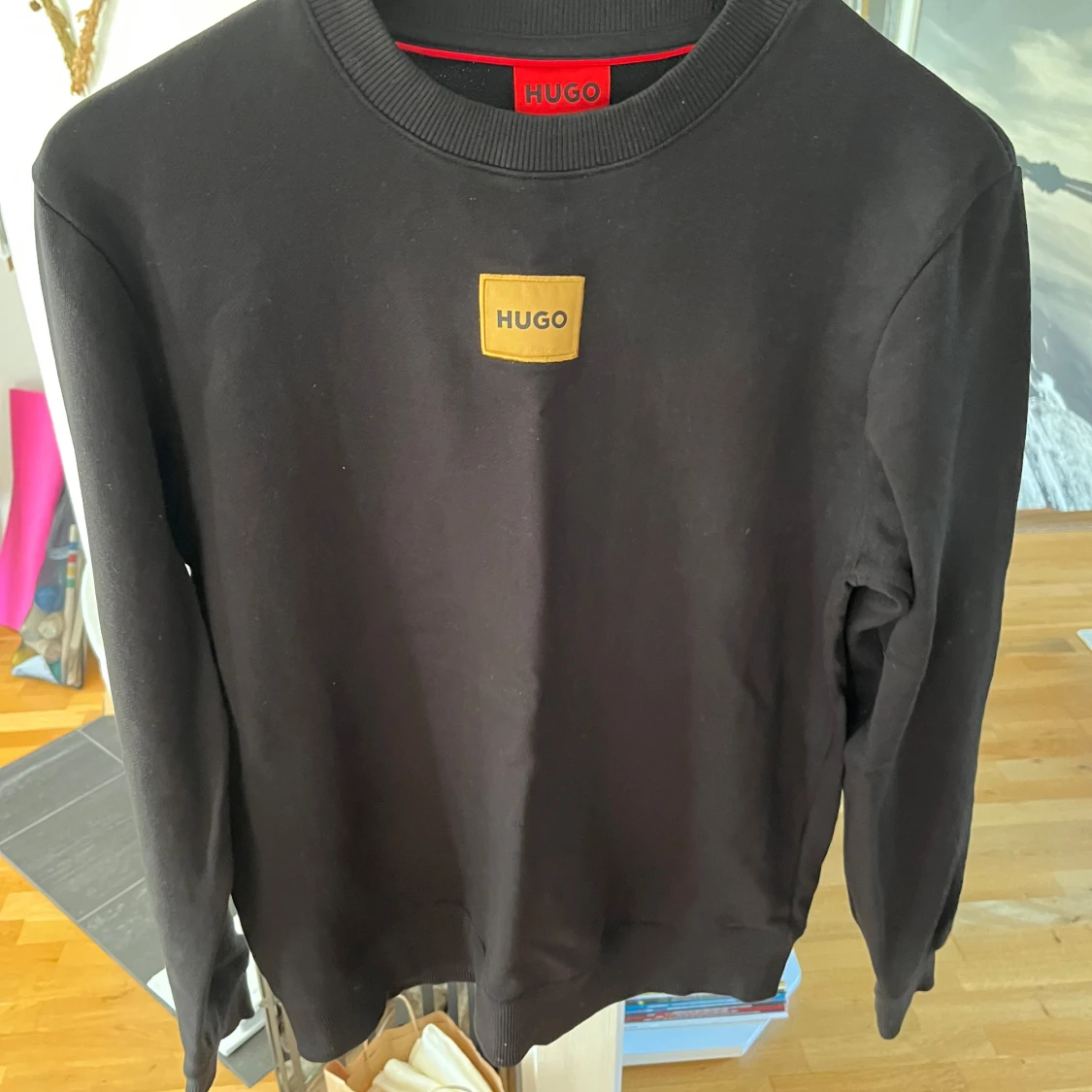 Svart sweatshirt från Hugo