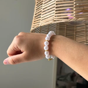 Handgjord armband - Säljer mitt hangdjorda armband, görs enligt dina mått! 💌