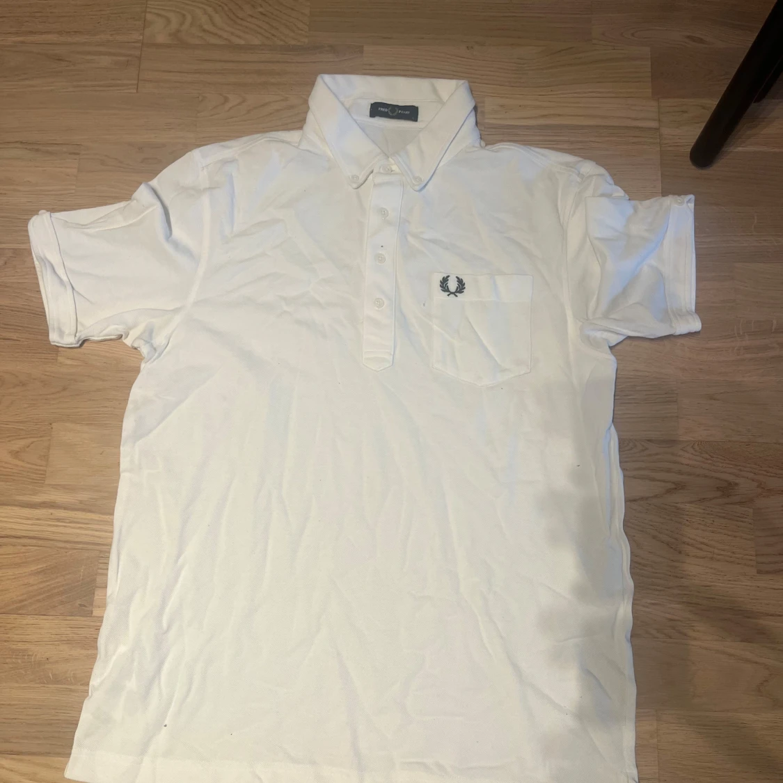 Vit Fred Perry t-shirt med krage XL - 2