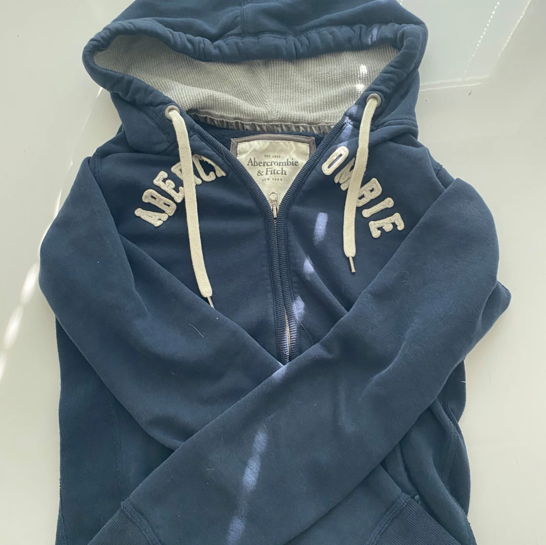 Abercrombie & Fitch zip up hoodie - 2