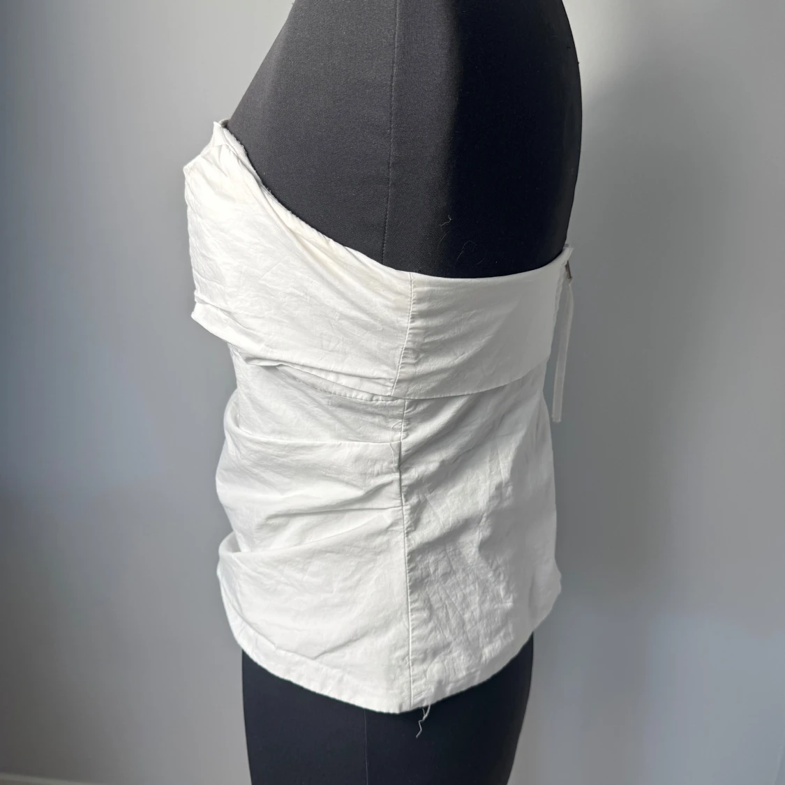 Vit tubtopp med dragkedja - 1