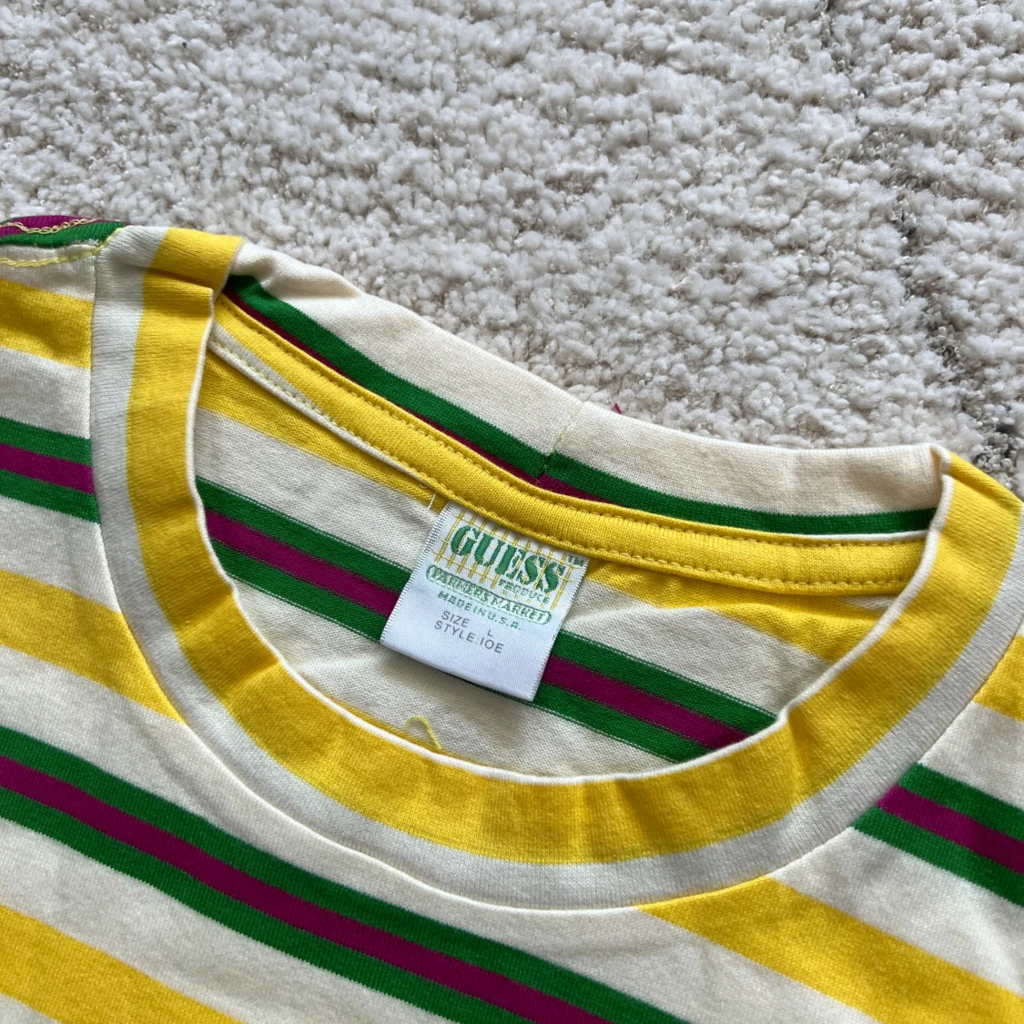 Randig t-shirt från Guess Jeans - 2