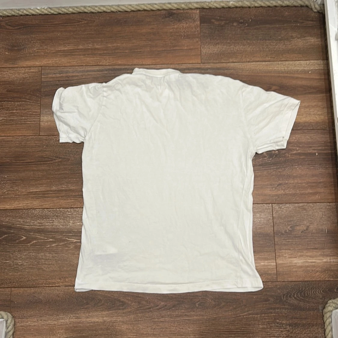 Vit t-shirt från Lacoste - 2