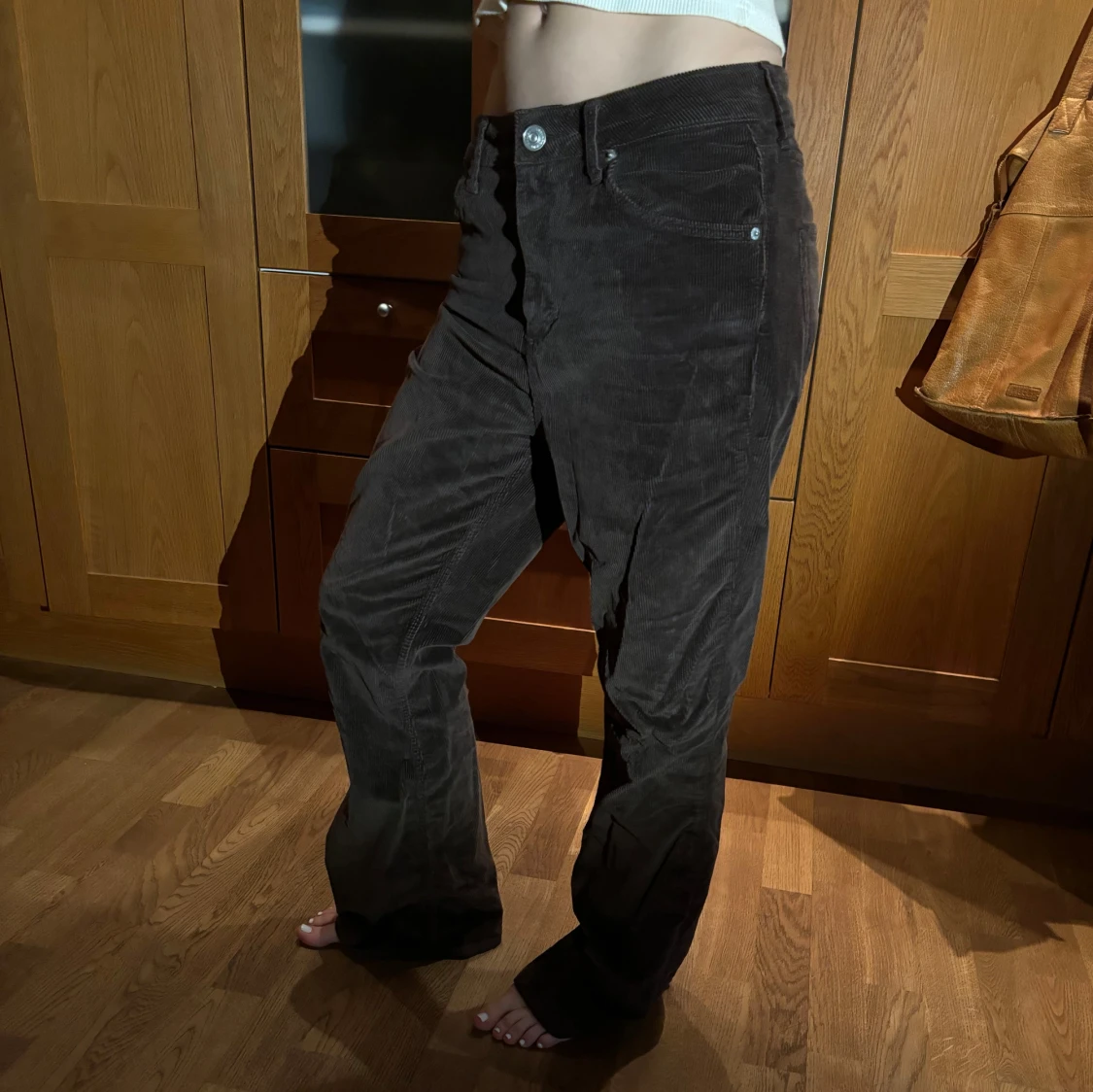 Bruna flared manchesterbyxor från BDG Urban Outfitters - 1