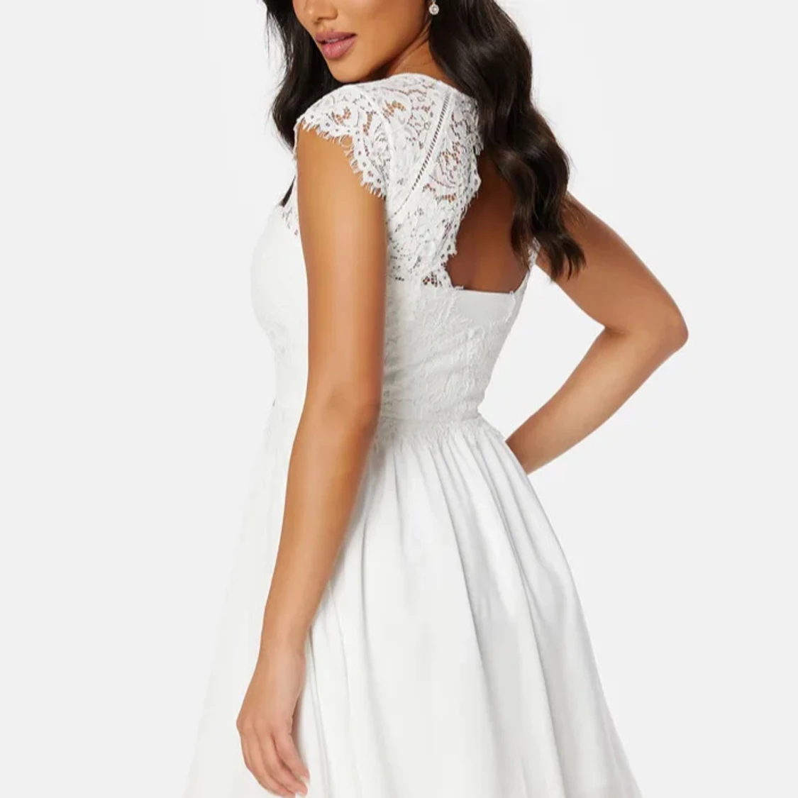 Vit spetsklänning  - 1
