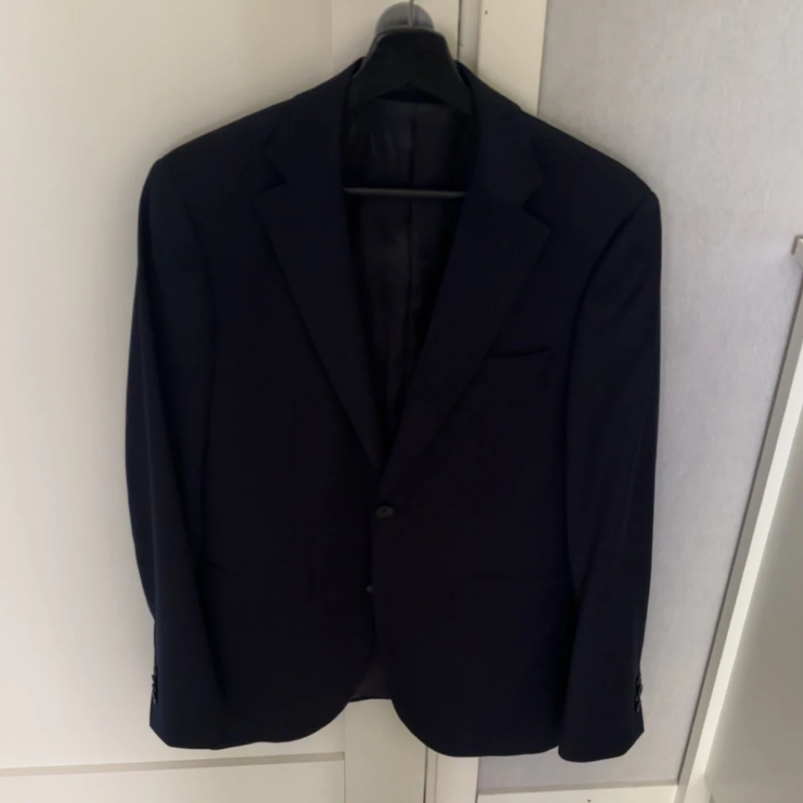 Mörkblå kavaj från Riley! - 1