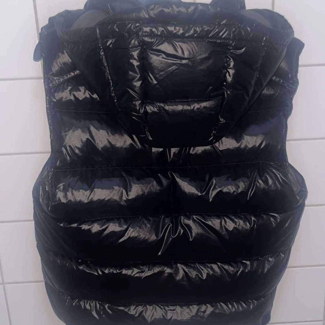 Svart dunväst från Moncler - 2