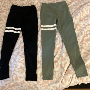 Två par leggings från OTP Young - Säljer två par leggings från OTP Young i storlek 146/152. Ett par är svarta och det andra är gröna 💕