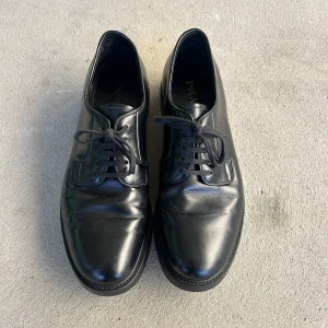 Prada Derby - Ställ frågor! 30mm häl